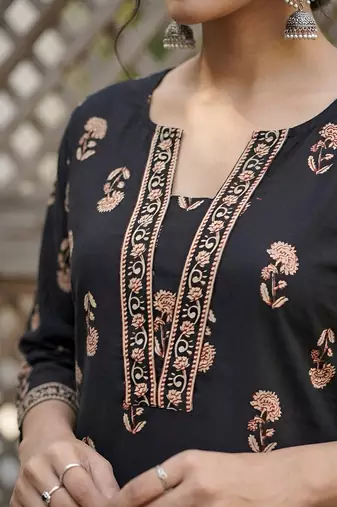 Black  pure cotton printed kurti for women