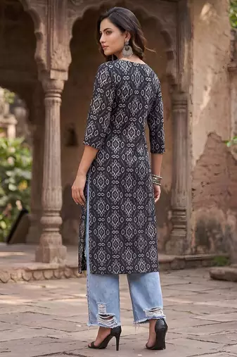 Black  pure cotton printed kurti for women