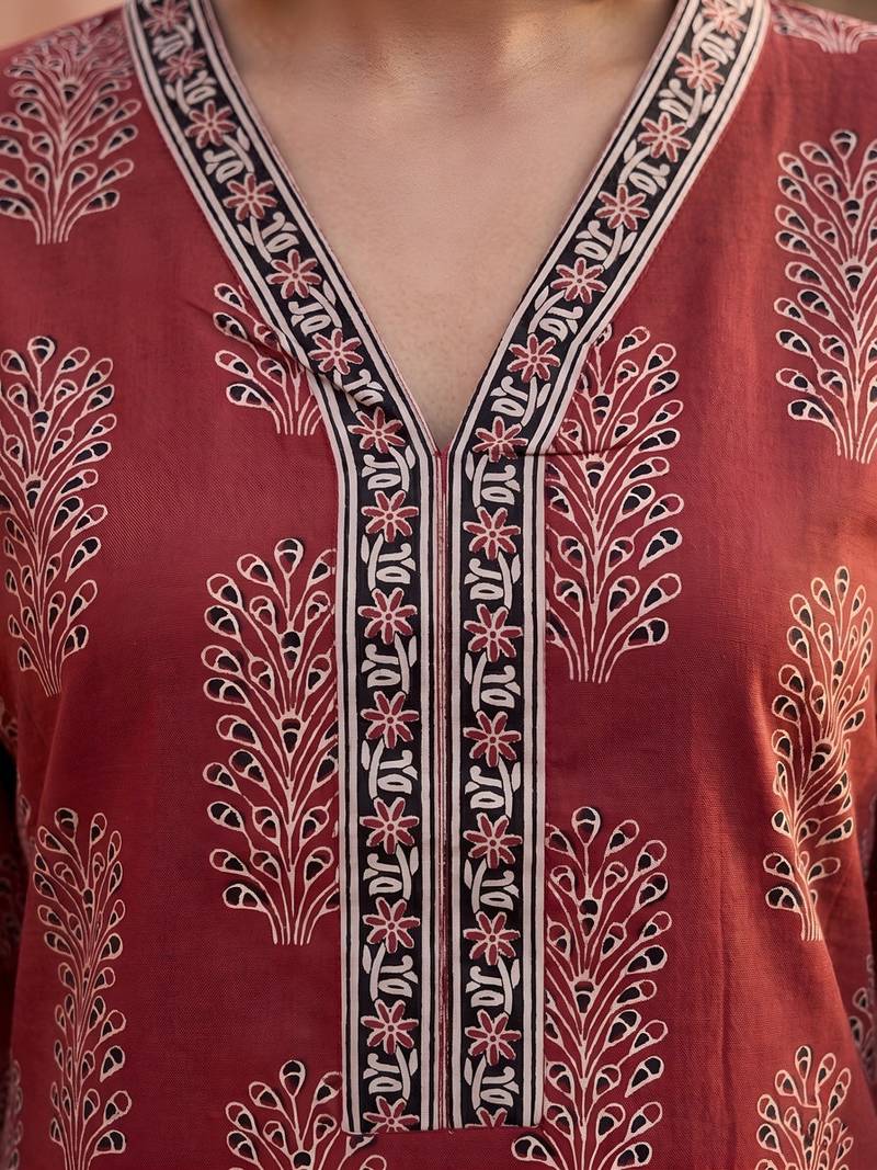 Maroon  pure cotton printed kurti for women