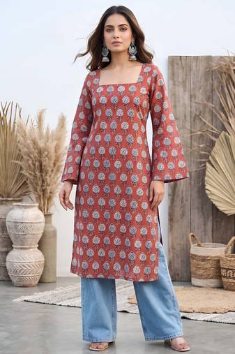 Maroon  pure cotton printed kurti for women
