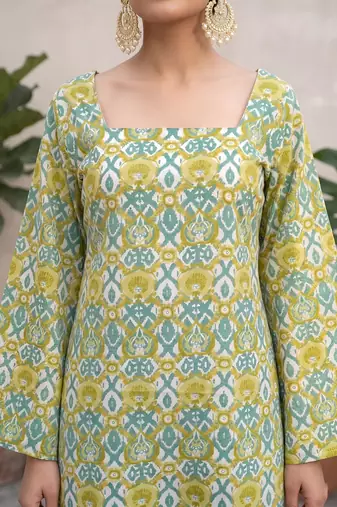 Green  pure cotton printed kurti for women