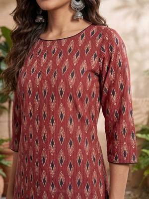 Maroon  pure cotton printed kurti for women 3