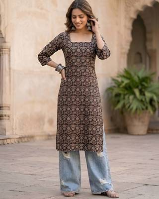 Black  pure cotton printed kurti for women 3