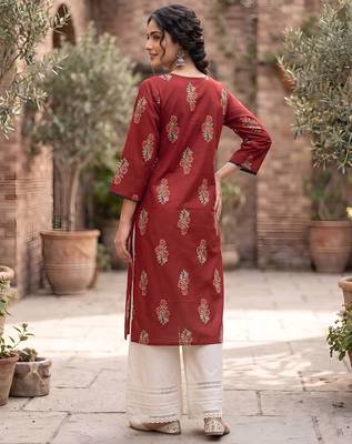 Red  pure cotton printed kurti for women 4