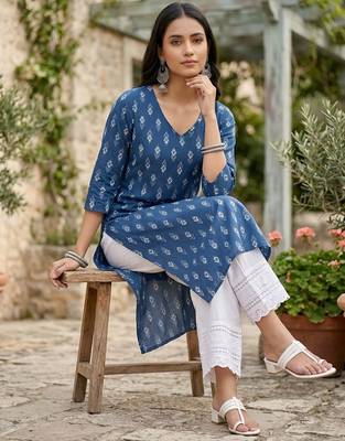 Blue  pure cotton printed kurti for women 5