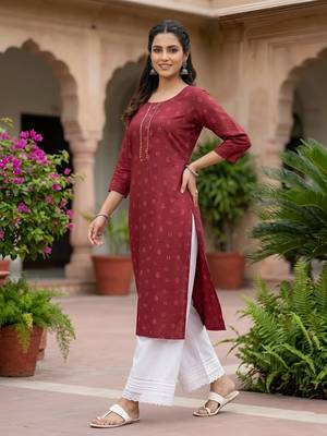 Maroon  pure cotton printed kurti for women 3