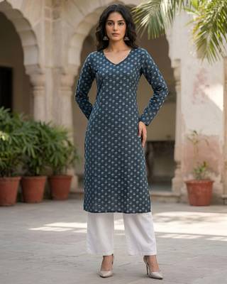 Blue  pure cotton printed kurti for women 1