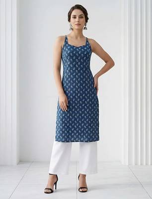 Blue  pure cotton printed kurti for women 1