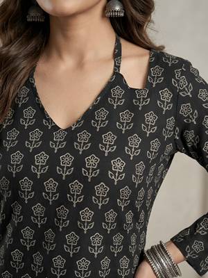 Black  pure cotton printed kurti for women 3