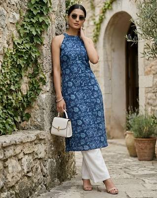 Blue  pure cotton printed kurti for women 1