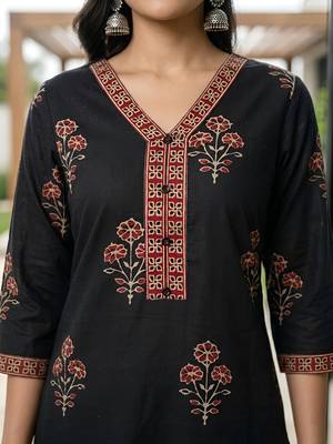 Black  pure cotton printed kurti for women 3