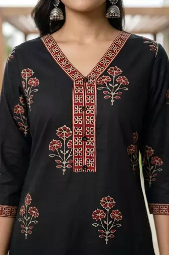 Black  pure cotton printed kurti for women