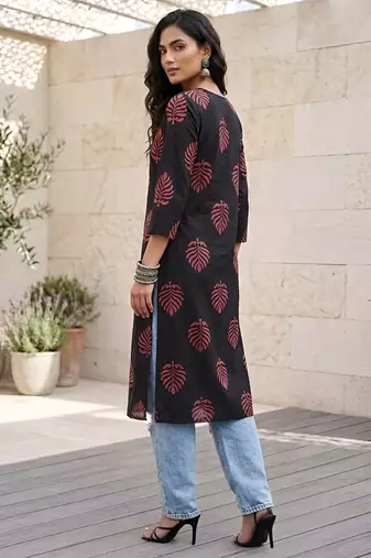 Black  pure cotton printed kurti for women