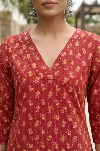 Red  pure cotton printed kurti for women