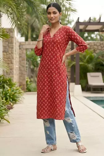 Red  pure cotton printed kurti for women
