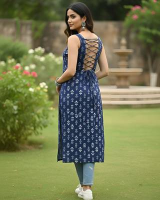 Blue  pure cotton printed kurti for women 2