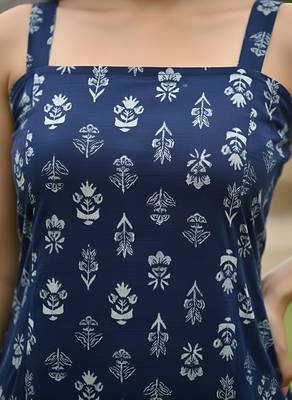 Blue  pure cotton printed kurti for women 4