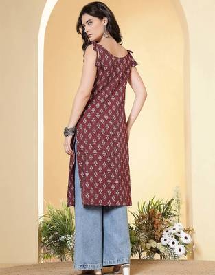 Burgundy  pure cotton printed kurti for women 4