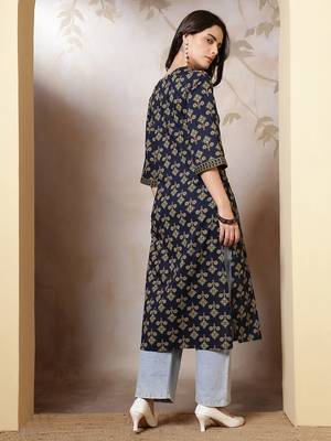 Blue  pure cotton printed kurti for women 4