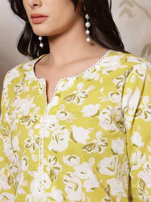 Green  pure cotton printed kurti for women 3