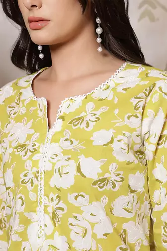 Green  pure cotton printed kurti for women