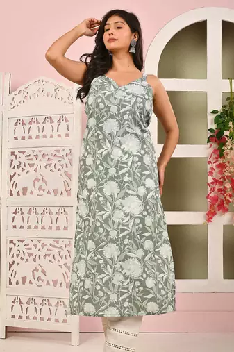 Green  pure cotton printed kurti for women