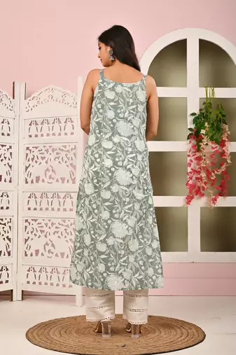 Green  pure cotton printed kurti for women