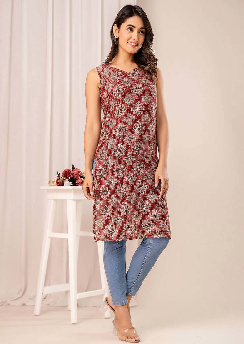 Maroon  pure cotton printed kurti for women