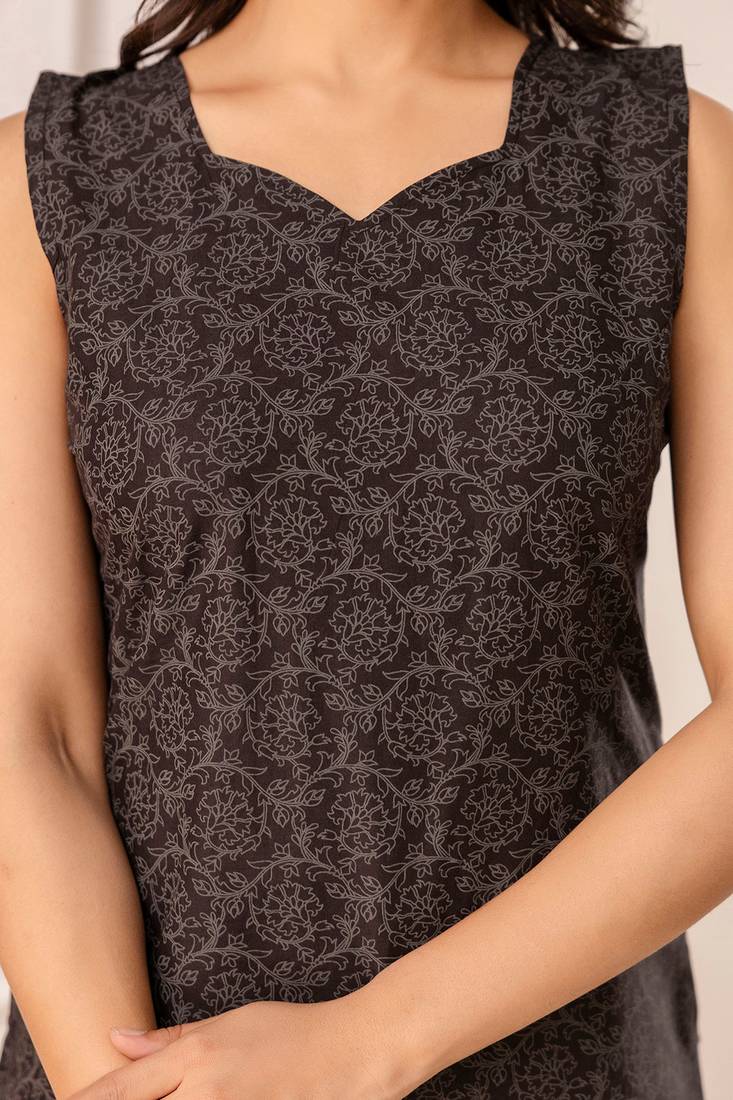 Black  pure cotton printed kurti for women