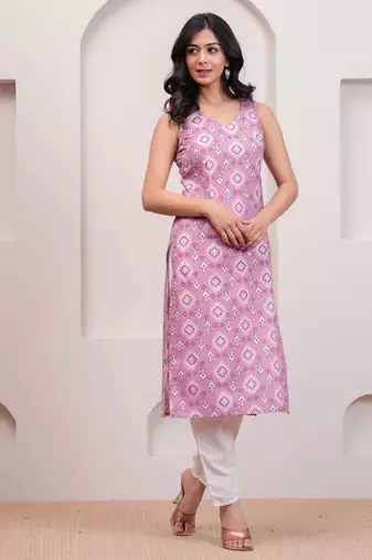 Mauve  pure cotton printed kurti for women