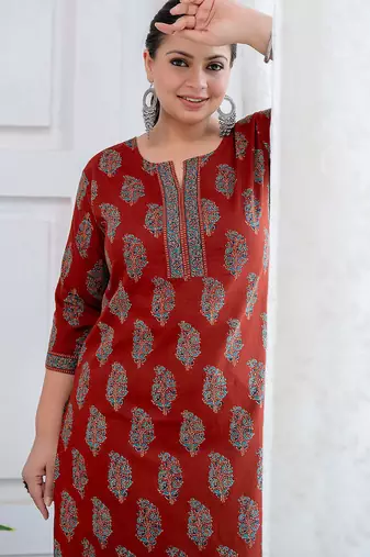 Maroon  pure cotton printed kurti for women