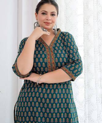 Green  pure cotton printed kurti for women 4