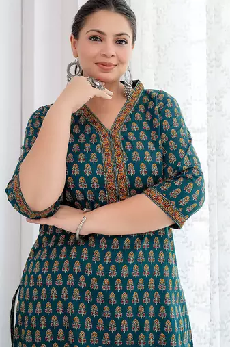 Green  pure cotton printed kurti for women