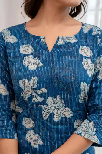 Blue  pure cotton printed kurti for women