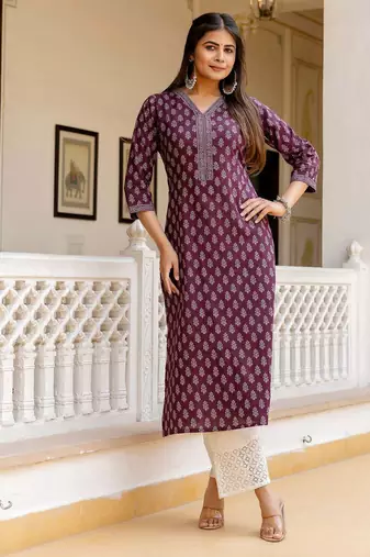 Burgundy  pure cotton printed kurti for women