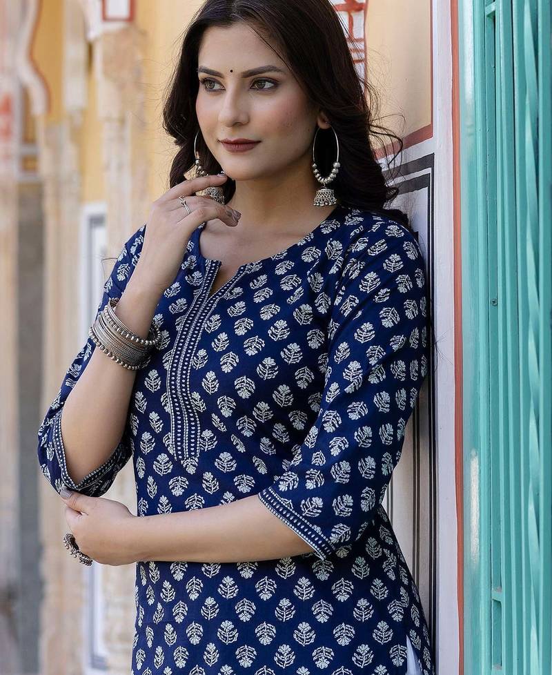 Blue  pure cotton printed kurti for women