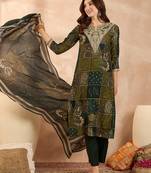 Women’s green silk blend paisley embroidered kurta with trouser & dupatta 