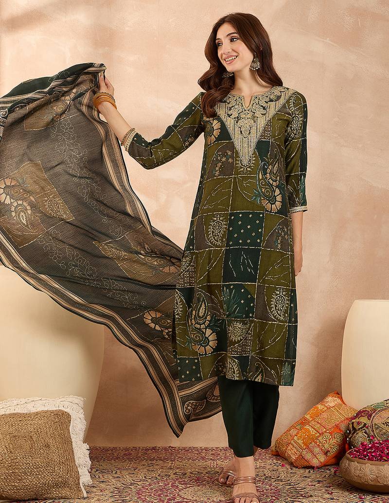 Women’s green silk blend paisley embroidered kurta with trouser & dupatta 