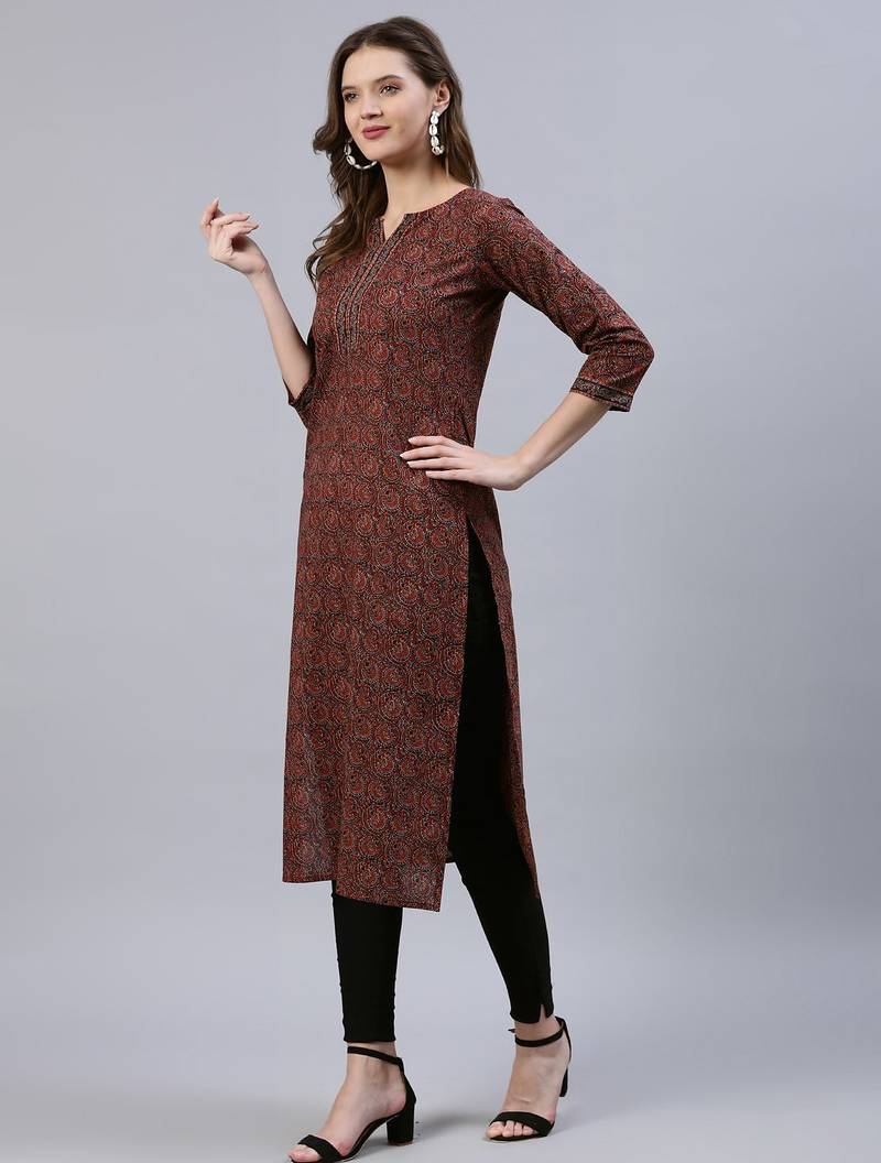 Maroon  pure cotton printed kurti for women