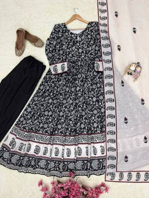 Black maslin cotton digital print anarkali gown set 3