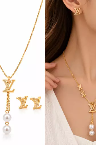 Anti-Tarnish Golden Designer Pearl Drop Pendant Neck Chain with Matching Stud Earrings