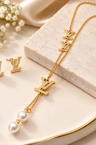 Anti-Tarnish Golden Designer Pearl Drop Pendant Neck Chain with Matching Stud Earrings