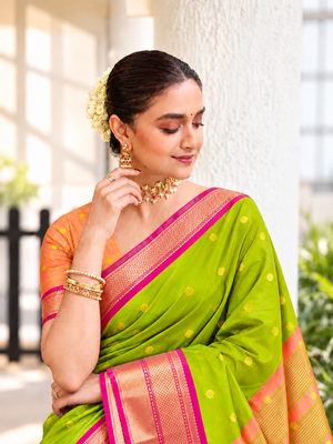 Mehendi green zari woven silk blend traditional saree with blouse 2