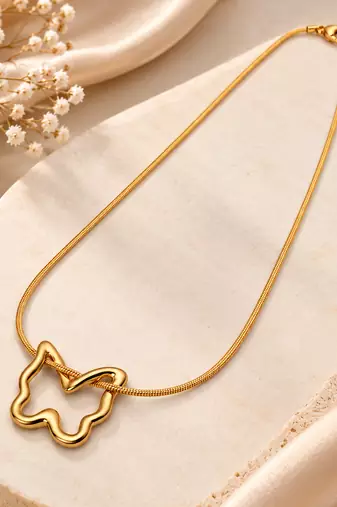 Anti-Tarnish Elegant Golden Abstract Floral Pendant Neck Chain – Stylish Everyday Wear Jewellery