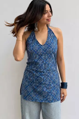 Blue cotton blend printed short kurtis