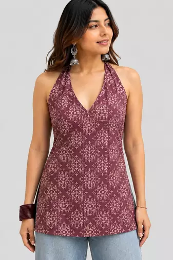 Maroon cotton blend printed short kurtis