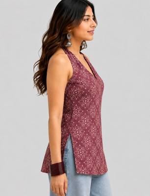 Maroon cotton blend printed short kurtis 3