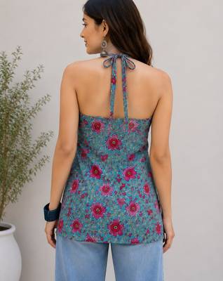 Blue cotton blend printed short kurtis 2