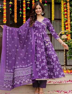 Purple blended cotton printed kurta sets 1