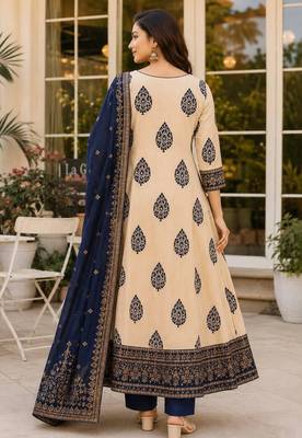Navy blue blended cotton printed kurta sets 2